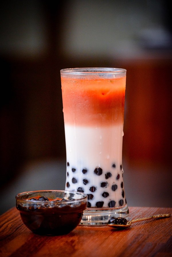 Découvrez l'engouement pour le bubble tea : une boisson à la mode